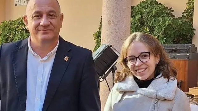 Nerea Marín denuncia el cierre de la biblioteca de Ronda en festivos de la Navidad, dejando sin lugar de estudio a muchos jóvenes