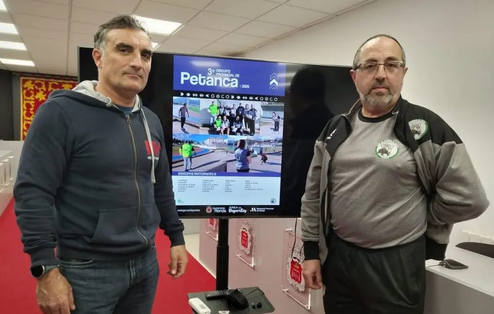 El Ayuntamiento de Ronda colabora con el Club de Petanca La Encina para que participen en las pruebas provinciales