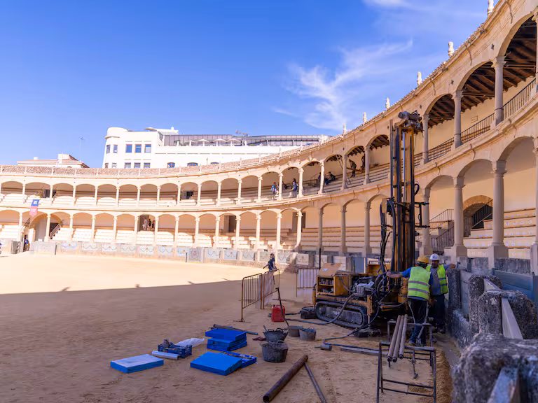 Obras Plaza Toros Ronda. Foto RMR