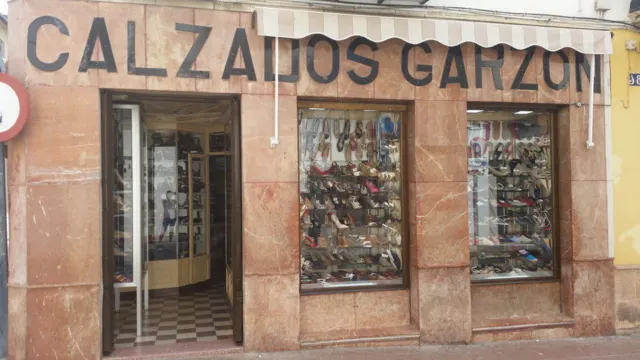 El Ayuntamiento reconocerá a Calzados Garzón, Óptica Baca, Frasco Instalaciones y Desatoros, Viveros Gómez y al frutero Rafael Cintado, por el Día…