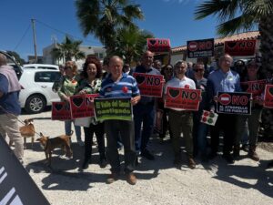 La Diputación y el Ayuntamiento de Estepona dejan a Genalguacil aislado durante su feria