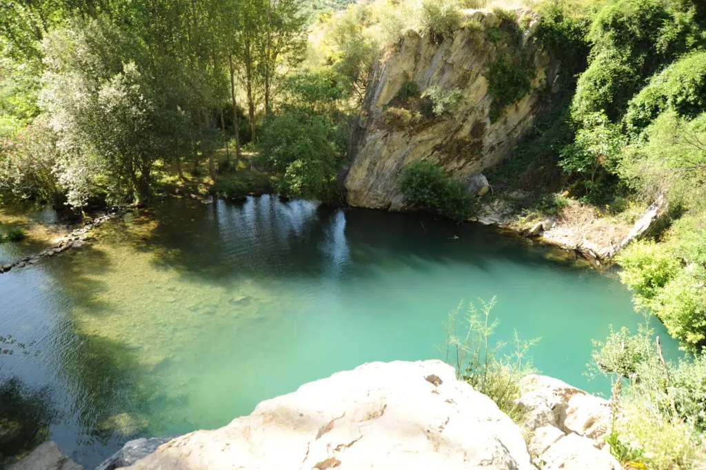 cueva del gato