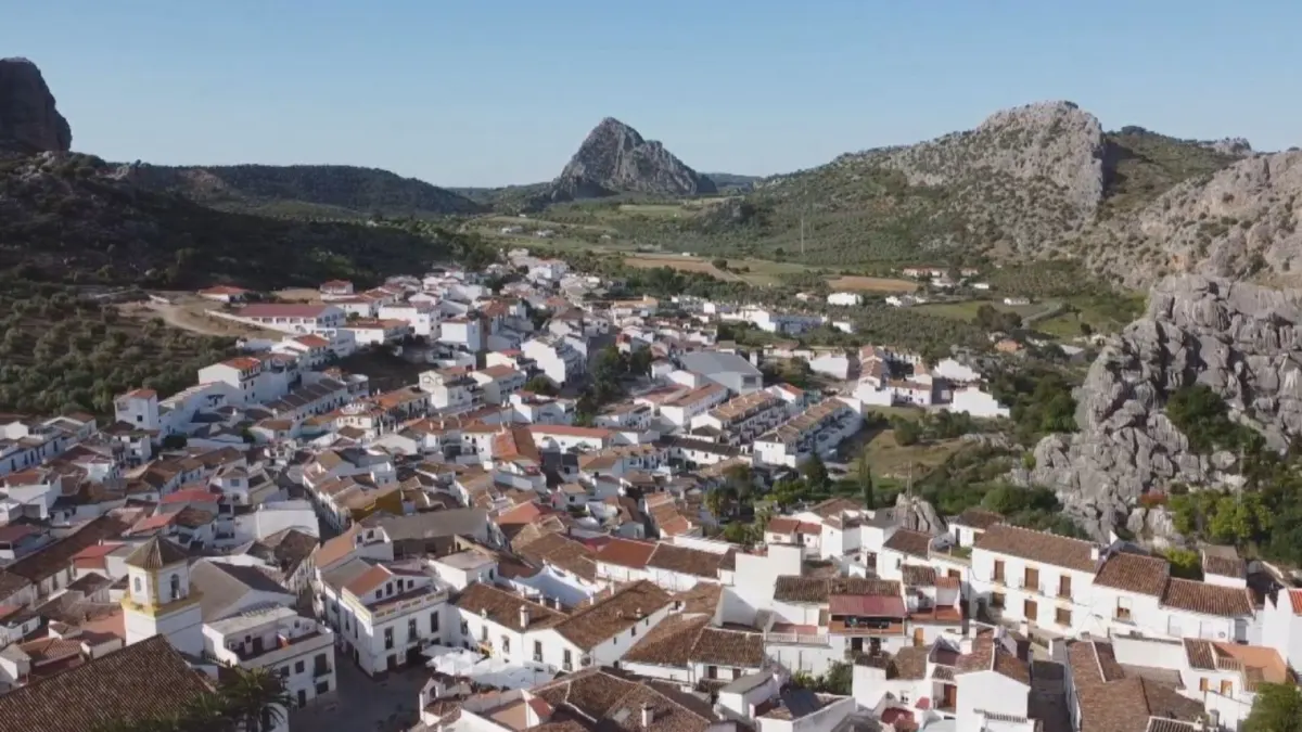 Montejaque, el inesperado “paraíso fiscal” para coches en Málaga