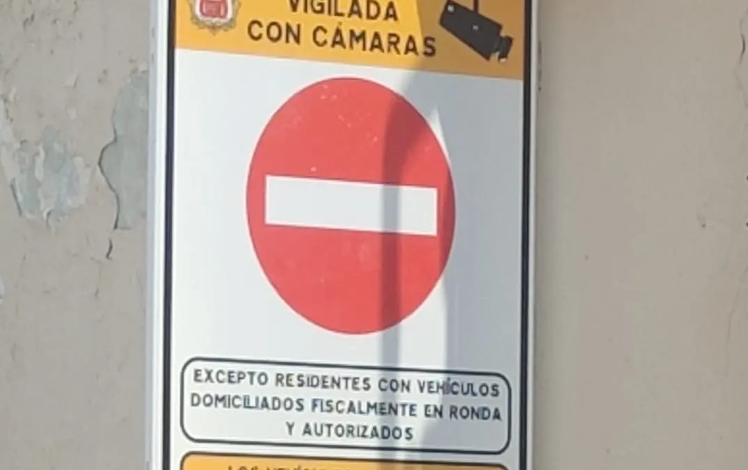 Ronda restringe el tráfico al centro de la ciudad, incluyendo a vecinos de la Serranía