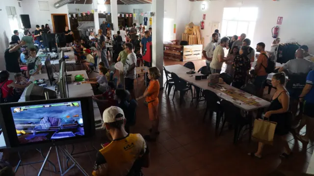 Alpandeire se transforma en un universo friki: videojuegos, nostalgia y cultura pop en plena Serranía