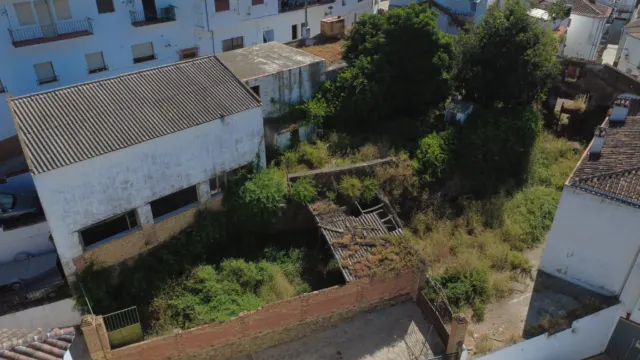 Jubrique impulsa la construcción de un nuevo parking municipal con 30 plazas