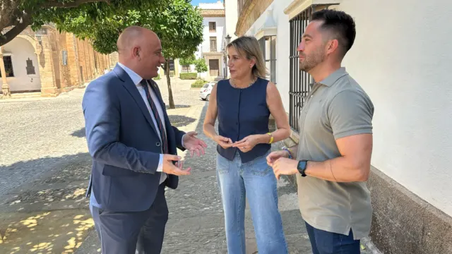 El PSOE asegura que Moreno Bonilla lleva siete años «tomándonos el pelo» con la autovía a Ronda y exigen a la Junta que ejecute la inversión de 15…
