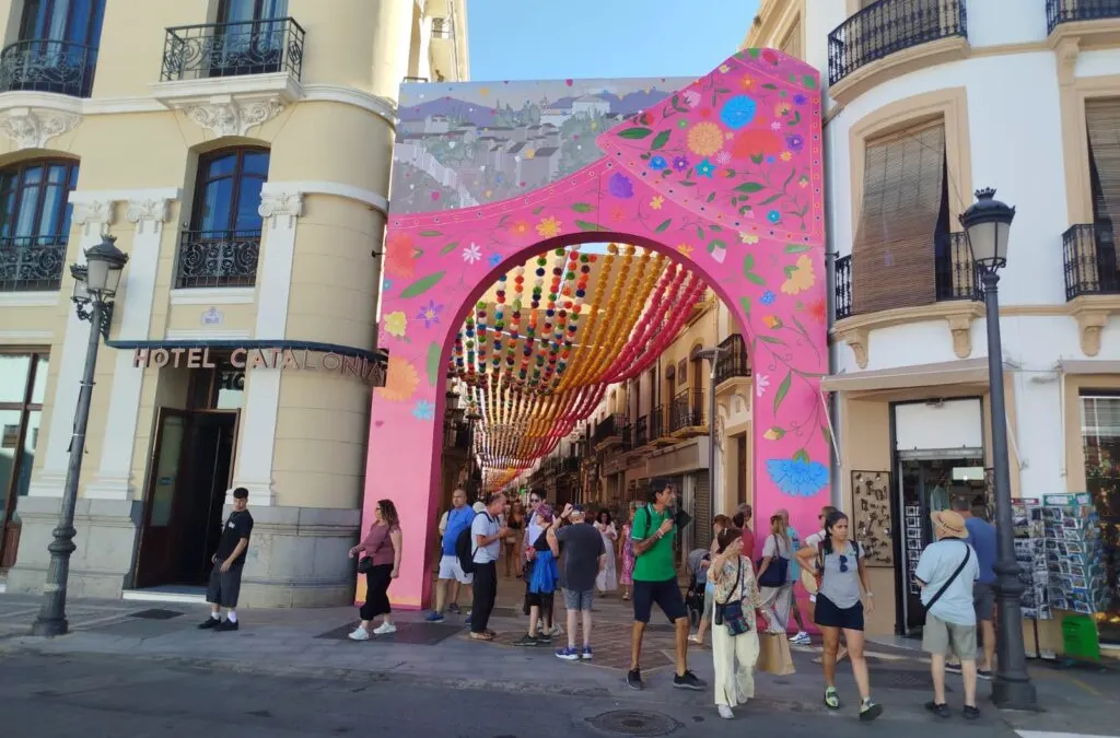 Ronda: La feria del recinto arrasa y el centro se queda sin pulso