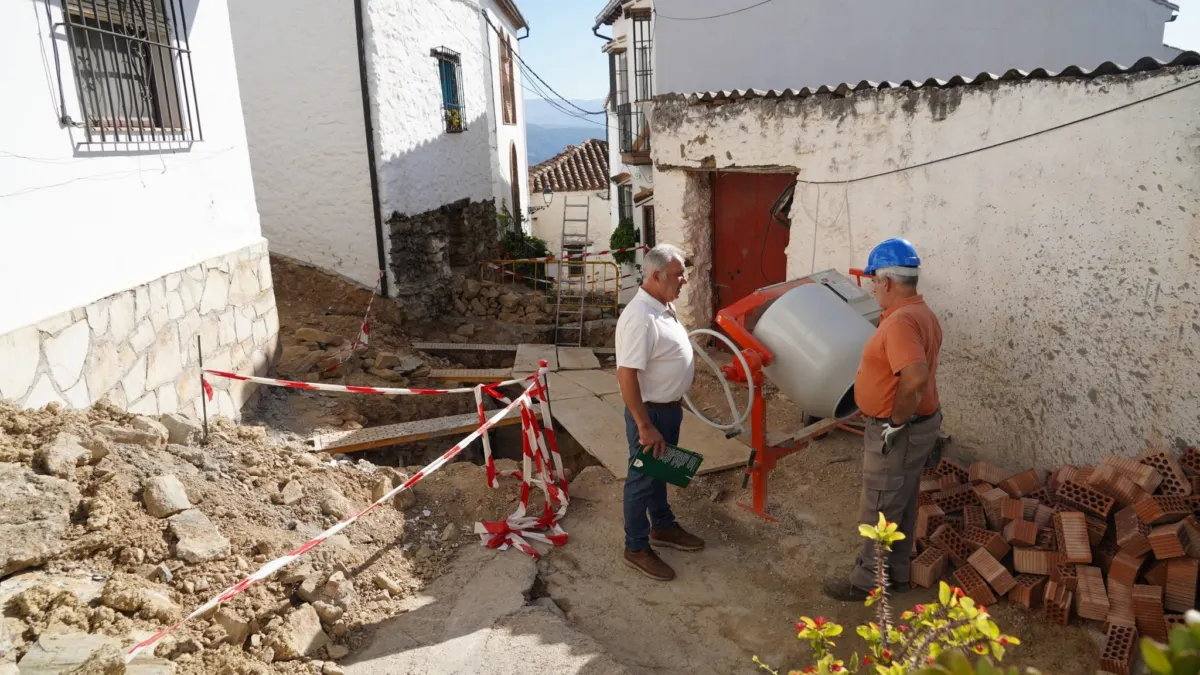 Benalauría acomete la tercera fase de mejoras de calle Alta