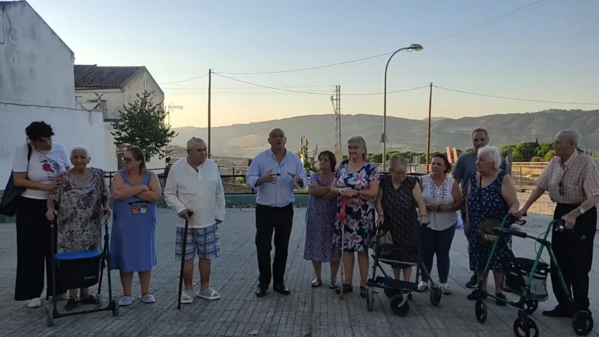 La Barriada de la Dehesa denuncia «abandono» por parte del Gobierno municipal de Ronda