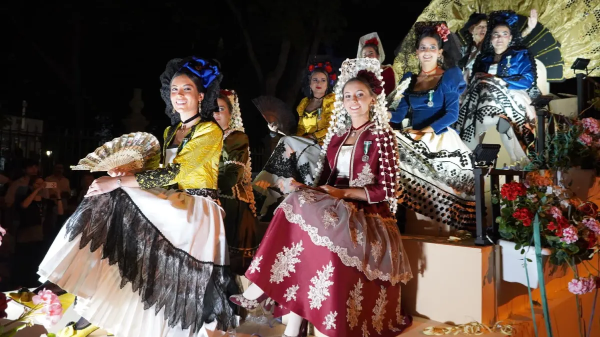 La Feria de Ronda arranca con ambiente multitudinario y críticas a la Cabalgata