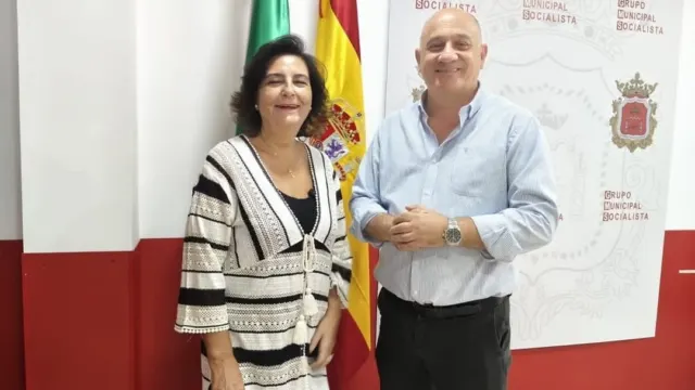 «Se está provocando que cada año más vecinos decidan ausentarse de la ciudad durante los días de la Feria y Fiestas de Pedro Romero»