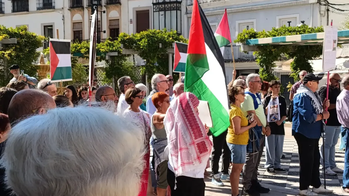 Concentración en la Plaza del Socorro de Ronda en apoyo al pueblo palestino