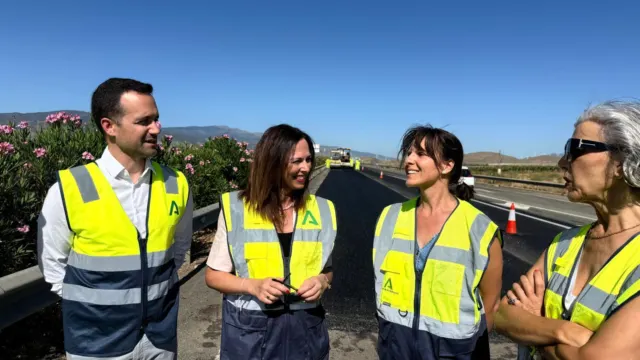 La Junta renovará antes de final de año el firme de 22 kilómetros de carreteras del interior, entre ellas la de Teba-Ronda (A-7278)