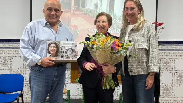 Diputación premia a la agrupación de Protección Civil de Ronda por cuatro décadas de servicio