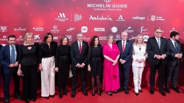 La alcaldesa de Ronda prioriza ir a la Gala Michelín en Málaga y no acude al desalojo urgente de las cuatro familias en la barriada de la Uva