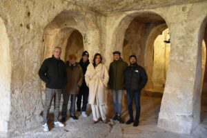 La Alcaldesa de Ronda viaja a Italia para avanzar en el hermanamiento con la ciudad de Gravina