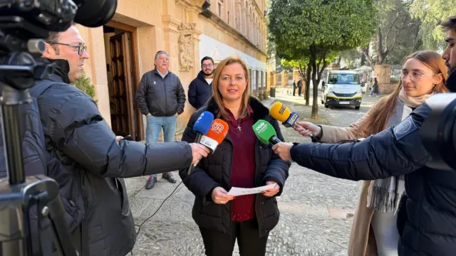 VOX reclama incluir el alquiler social con opción a compra en las nuevas VPO de La Dehesa y San Rafael de Ronda