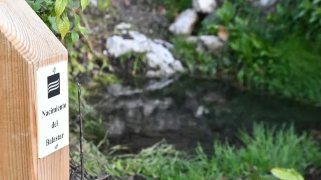 Faraján impulsará el acondicionamiento y puesta en valor del manantial ‘El Charco’