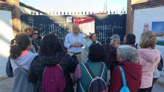 Cañestro con vecinas
