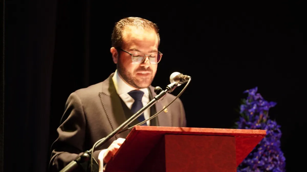 Pablo Herrera firma un pregón valiente y emocional que conecta la Semana Santa de Ronda con la realidad del presente