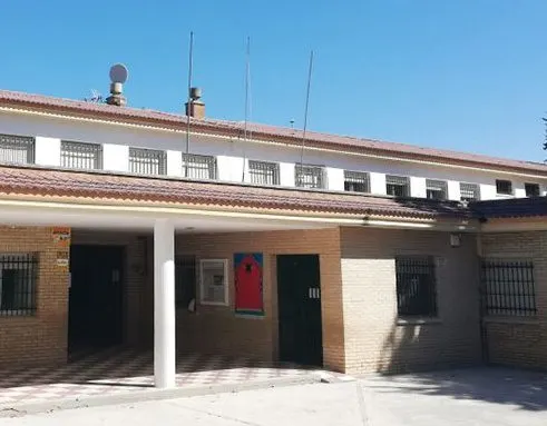 Un proyecto piloto impulsa la puntualidad escolar en el colegio Virgen de la Cabeza para prevenir el absentismo