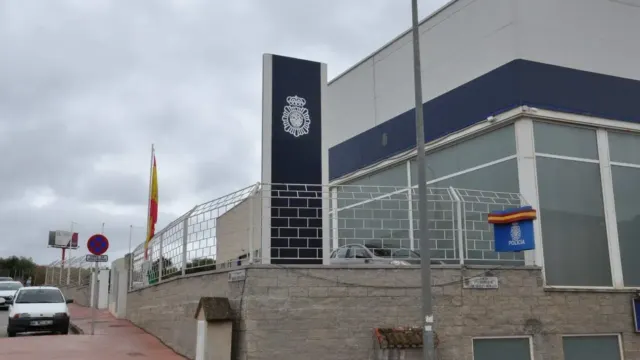 Detenido en Ronda tras intentar atracar a un vecino que lo sorprendió robando en su furgoneta