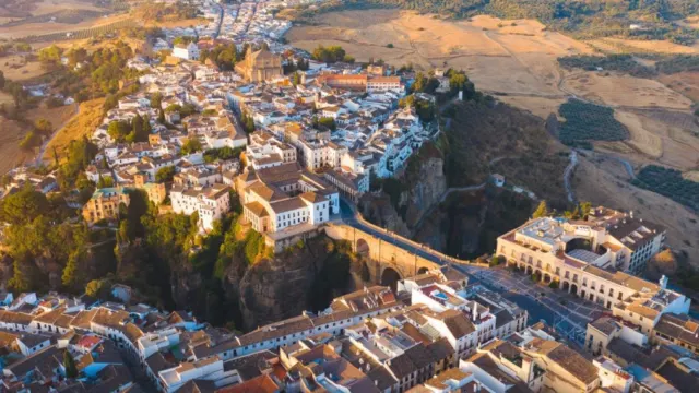 Ronda no puede seguir ignorando la falta de vivienda asequible y la dificultad para su acceso
