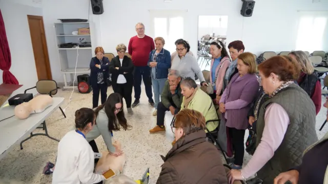 Jubrique acoge una jornada de hábitos de vida sana y formación en emergencias con motivo del Día Mundial de la Salud
