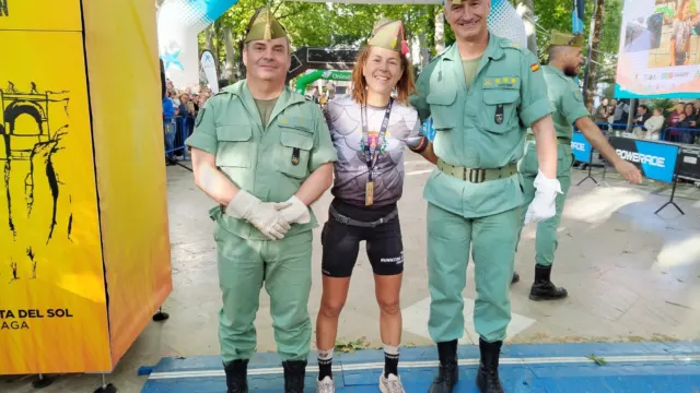 La corredora María Romero se ha proclamado vencedora de la modalidad de marcha femenina en los XXVI 101 Kilómetros de La Legión