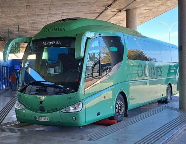 El PSOE de Benalauría denuncia el aislamiento de la Serranía por la huelga de autobuses y los problemas ferroviarios