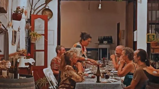 Benalauría vuelve a apostar por las ‘cenas al fresco’ con una experiencia gastronómica basada en el producto local