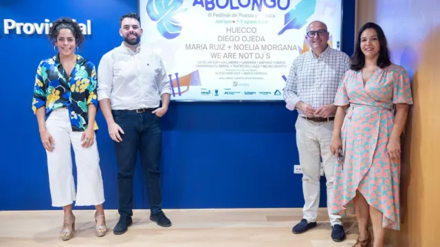 Jubrique convierte sus calles en escenario para el III Festival de Poesía y Música ‘Abolongo’