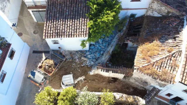 Alpandeire acomete trabajos de mejora de calle del Moral