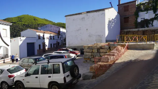 El Ayuntamiento de Faraján construirá nuevas viviendas y un parking público