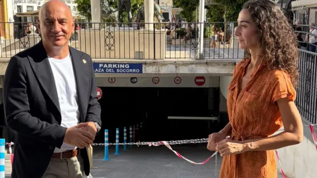 Los socialistas exigen una fecha inmediata para reabrir el parking de la Plaza del Socorro y critican la gestión económica del gobierno local en Ronda
