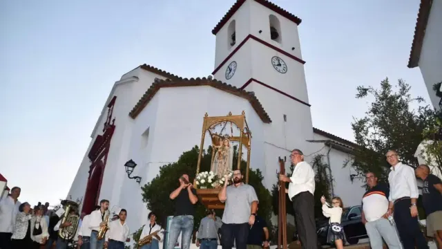 Cartajima celebra este sábado la festividad de su Patrona, la Virgen del Rosario, con una procesión y una verbena popular